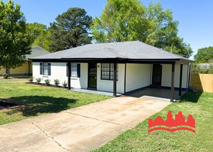 172 Loraine Rd in Memphis, TN - Building Photo - Building Photo