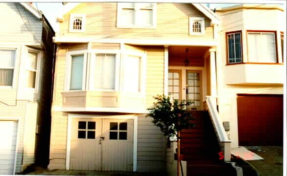 37 Gambetta Ave in Daly City, CA - Building Photo - Building Photo