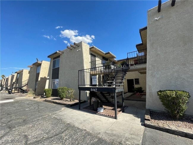 property at 5447 Retablo Ave