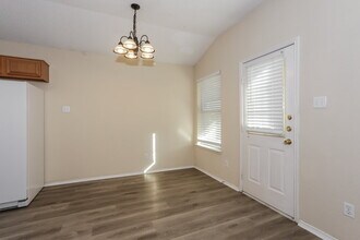 6366 Twilight Cir in Fort Worth, TX - Building Photo - Building Photo