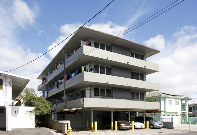 1330 Kinau St in Honolulu, HI - Foto de edificio - Building Photo