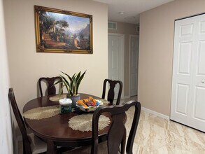 1355 25th Ave E in Bradenton, FL - Building Photo - Building Photo