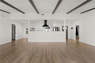 4955 Alatar Dr in Los Angeles, CA - Building Photo - Building Photo