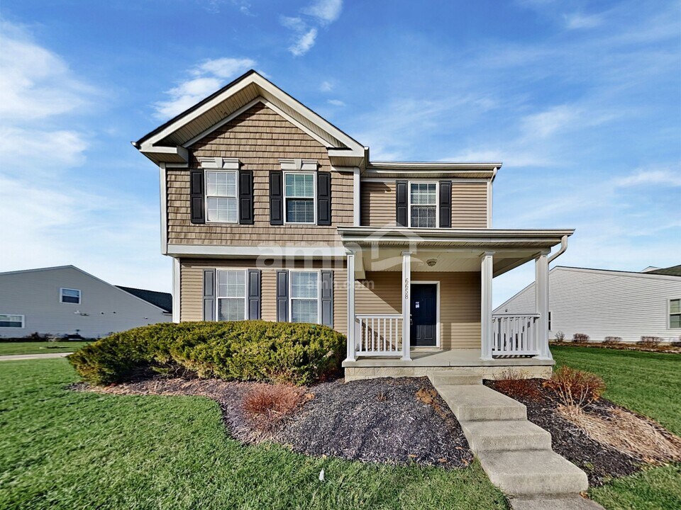6658 Cherry Bend in Canal Winchester, OH - Building Photo