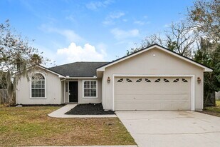 3103 Olde Sutton Parke Dr in Orange Park, FL - Building Photo