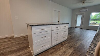 36 N Swan St in Fair Grove, MO - Building Photo - Building Photo