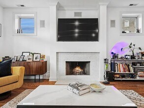 453 N May St, Unit May St. in Chicago, IL - Building Photo - Building Photo