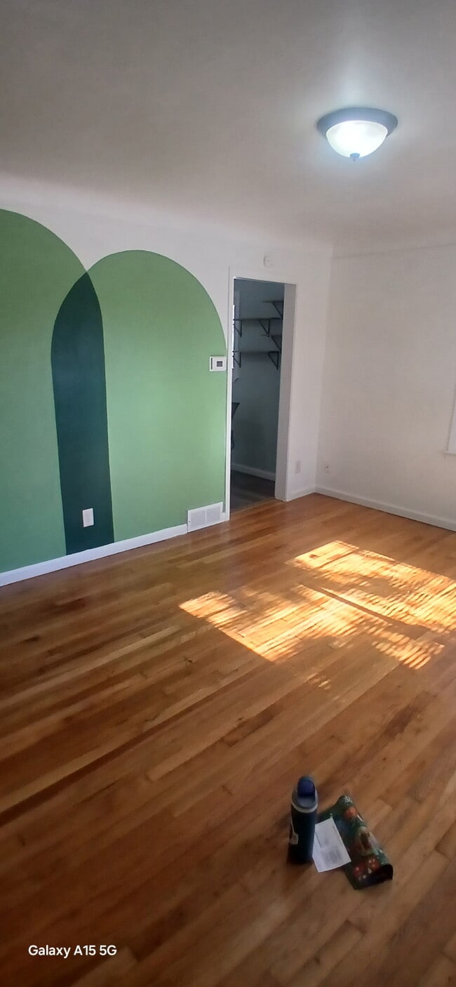 14450 Borgman St in Oak Park, MI - Building Photo - Building Photo