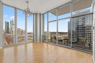 1600 S Indiana Ave, Unit 1308 in Chicago, IL - Building Photo