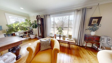 Gorgeous and updated home in Heart of Auburn in Auburn, AL - Building Photo - Building Photo