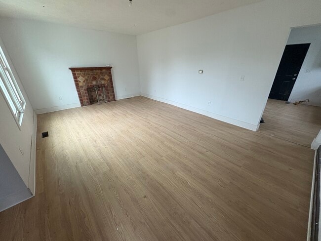 1311 Ramsey St in Parkersburg, WV - Building Photo - Building Photo