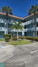 606 SW Natura Blvd in Deerfield Beach, FL - Building Photo - Building Photo