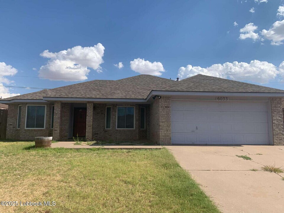 6033 73rd St in Lubbock, TX - Building Photo
