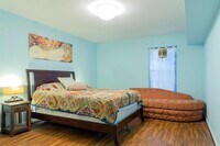 357 N Post Oak Ln photo'