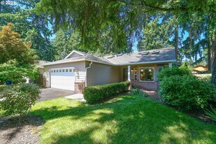 3219 NE 124th Ave in Vancouver, WA - Building Photo