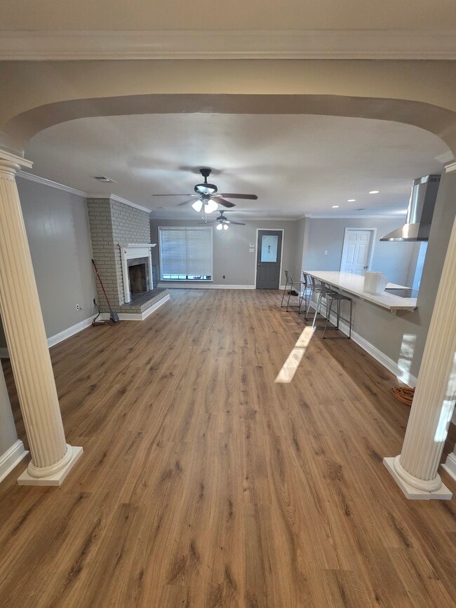 12233 Park Lawn Ave in Baton Rouge, LA - Building Photo - Building Photo