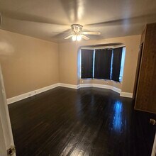 814 Wayne Ave in York, PA - Foto de edificio - Building Photo