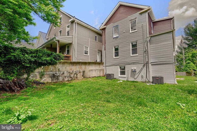 property at 3534 Poole St