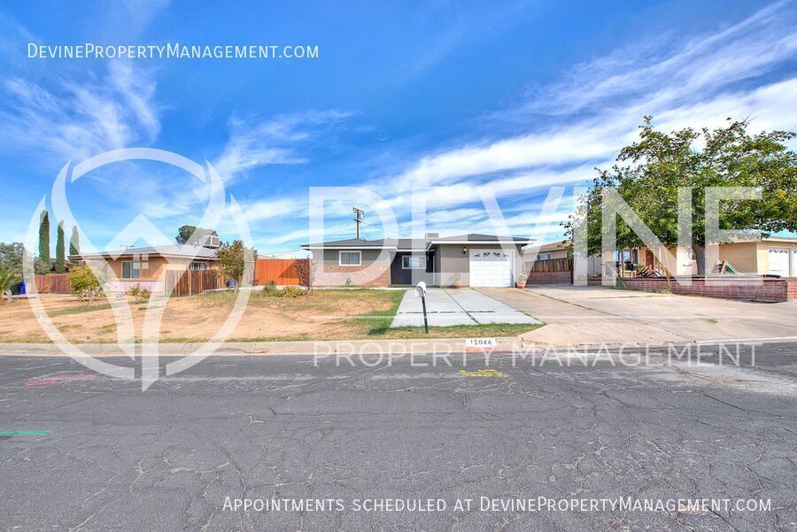 15044 Redondo Dr in Victorville, CA - Building Photo