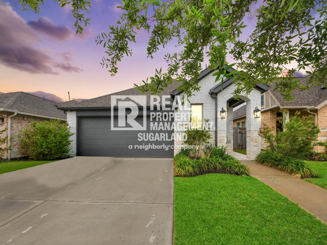 property at 4219 Colony Ln