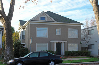 2524 O St in Sacramento, CA - Building Photo - Building Photo