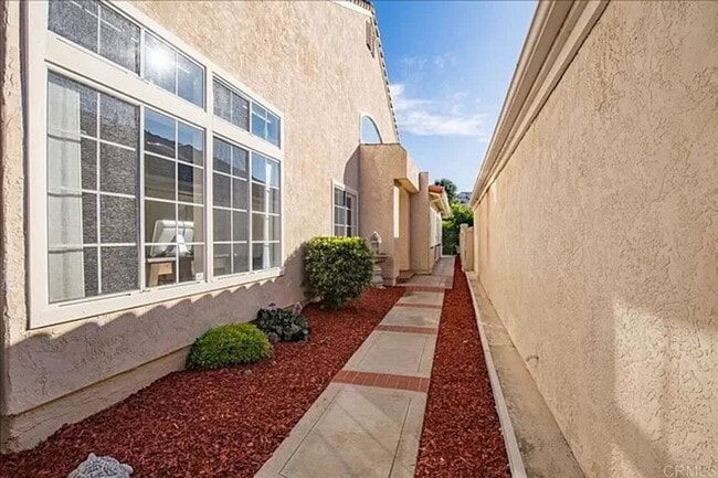 1742 Hermosita Dr in San Marcos, CA - Building Photo - Building Photo