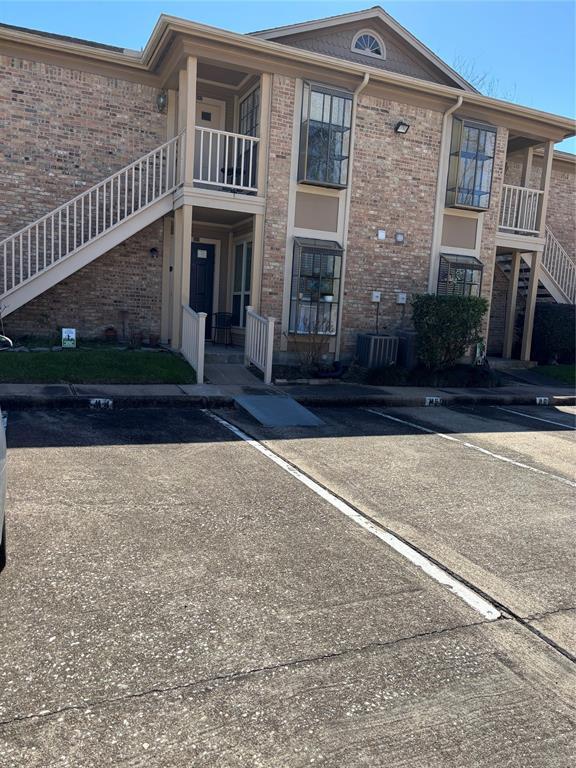 property at 1311 Antoine Dr