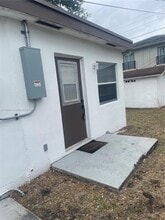 809 NW 15th Terrace in Fort Lauderdale, FL - Foto de edificio - Building Photo