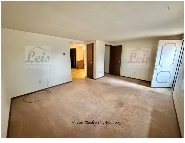 1525 Saratoga Dr in Troy, OH - Building Photo - Building Photo