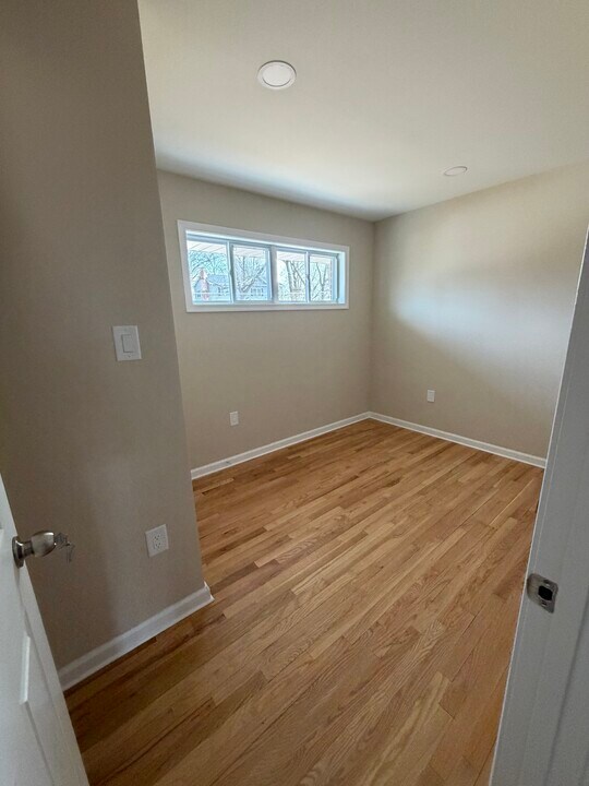 6524 Greenleaf St in Springfield, VA - Foto de edificio