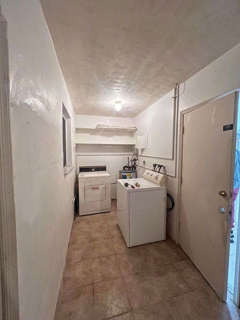 4941 NW 55th St in Tamarac, FL - Building Photo - Building Photo