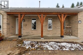 26 Kirkconnell Rd in Kawartha Lakes, ON - Building Photo - Building Photo