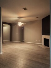 12338 Browning Dr in Montgomery, TX - Foto de edificio - Building Photo