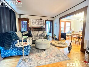 24 Dickinson Rd in Boston, MA - Building Photo - Building Photo