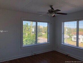 444 Ponce de Leon-Unit -11 in Coral Gables, FL - Building Photo - Building Photo