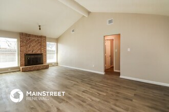 16315 Alametos Dr in Houston, TX - Building Photo - Building Photo