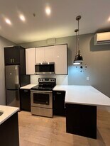 500 Communipaw Ave, Unit 1 in Jersey City, NJ - Building Photo