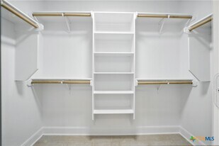 4005 Midway Dr in Temple, TX - Building Photo