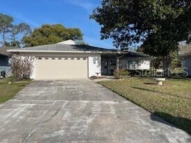 5033 Loyola Ln in Orlando, FL - Building Photo
