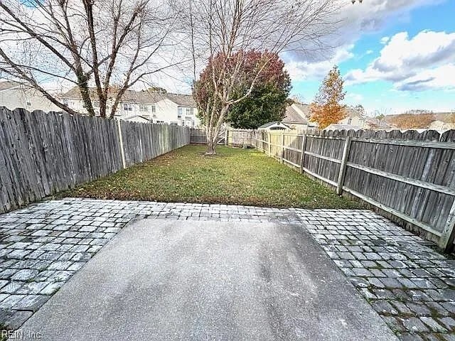 2264 Bizzone Cir in Virginia Beach, VA - Foto de edificio - Building Photo