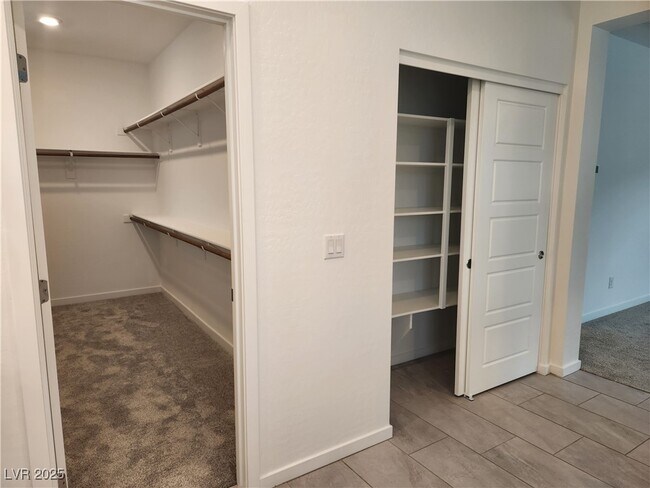44 Strada Moscato in Henderson, NV - Building Photo - Building Photo