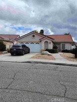 856 Harrow St in Hemet, CA - Building Photo