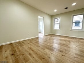 14 Arsdale Terrace in Irvington, NJ - Building Photo - Building Photo