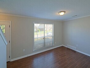 7633 Mineral Crest Cir S in Memphis, TN - Building Photo - Building Photo