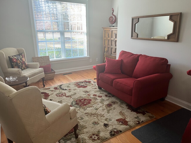 Room in House on Ray Rd in Raleigh, NC - Building Photo - Building Photo