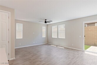789 Cottonwood Hl Pl in Henderson, NV - Foto de edificio - Building Photo