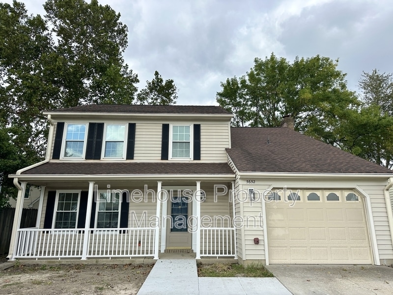5652 Glen View Dr in Virginia Beach, VA - Building Photo