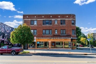 1225 Hertel Ave in Buffalo, NY - Building Photo - Building Photo