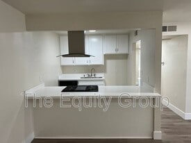 3525 W Campus Ave. in Visalia, CA - Building Photo