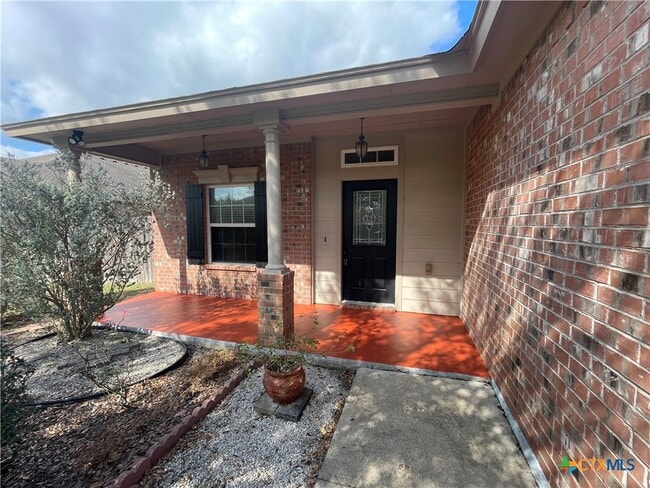 101 Red Oak Ct in Victoria, TX - Building Photo - Building Photo